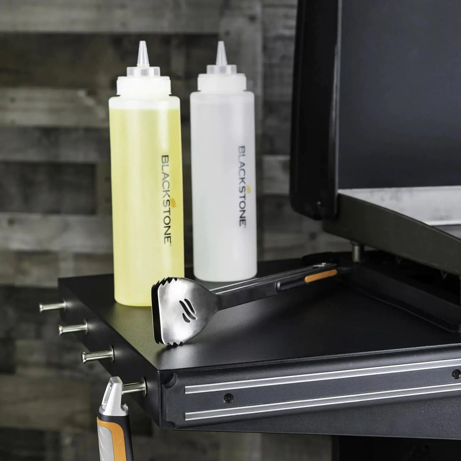 Clearance Sale,Blackstone 2-Burner 28" Griddle with Electric Air Fryer and Hood